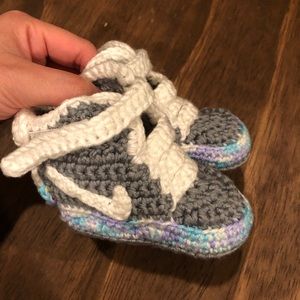 nike air mag crochet pattern